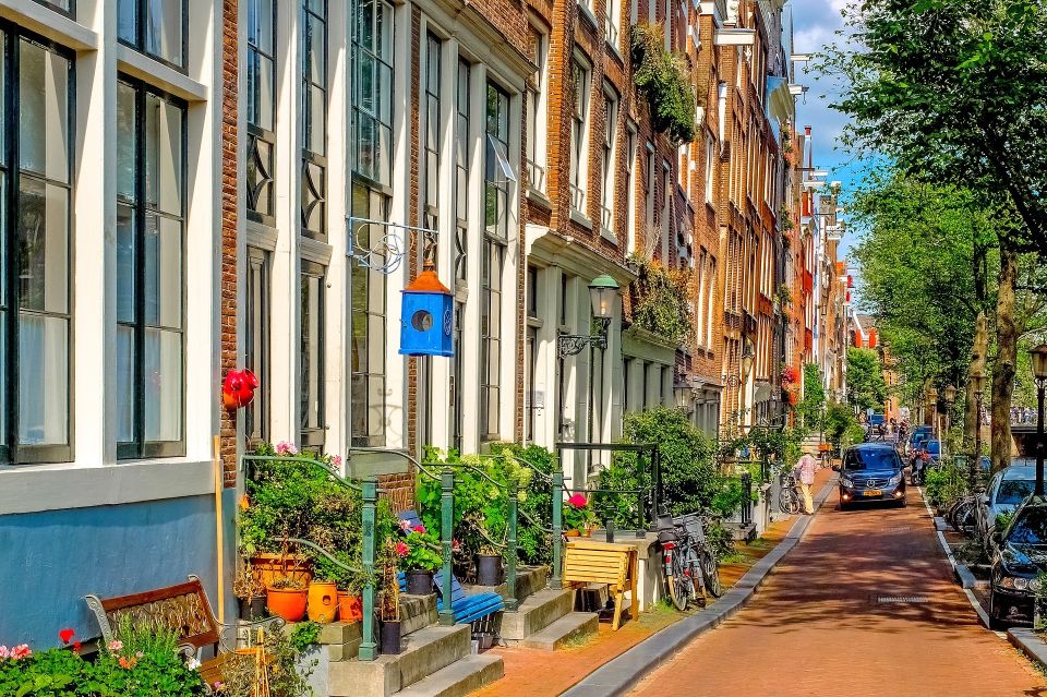 Amsterdam's Jordaan District Walking Tour - Language Options