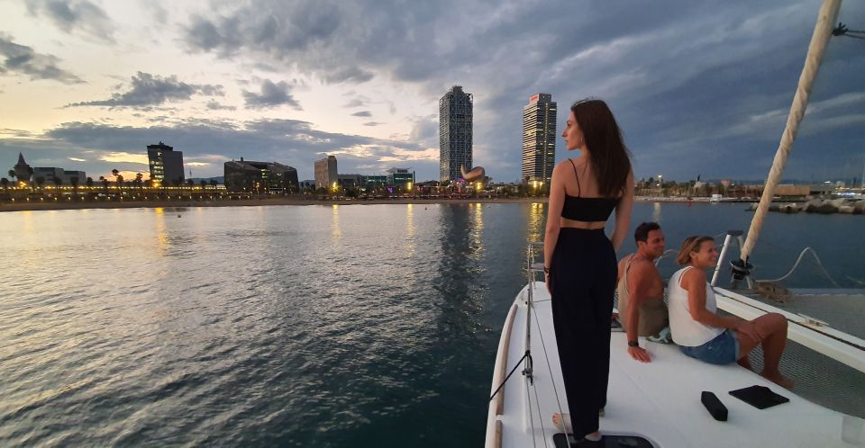 Barcelona: Luxury Private Sunset Yacht Cruise - Important Information