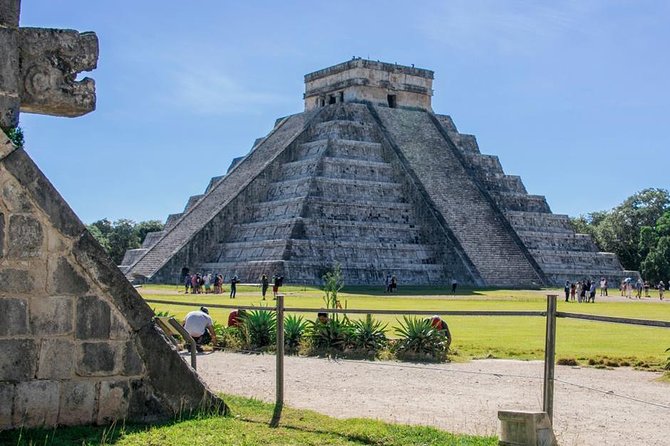 Chichen Itza, Ek Balam, and Hubiku Cenote Reduced Group - Guide and Driver Feedback on Sites