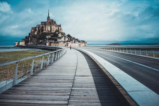 Day Trip to Mont-Saint-Michel From Paris - Dining Options at Mont-Saint-Michel