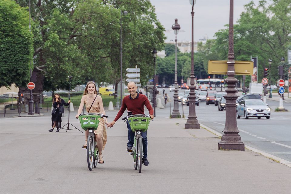 First Day in Paris: Landmarks Food & Local Secrets - Immersive Parisian Lifestyle Experience