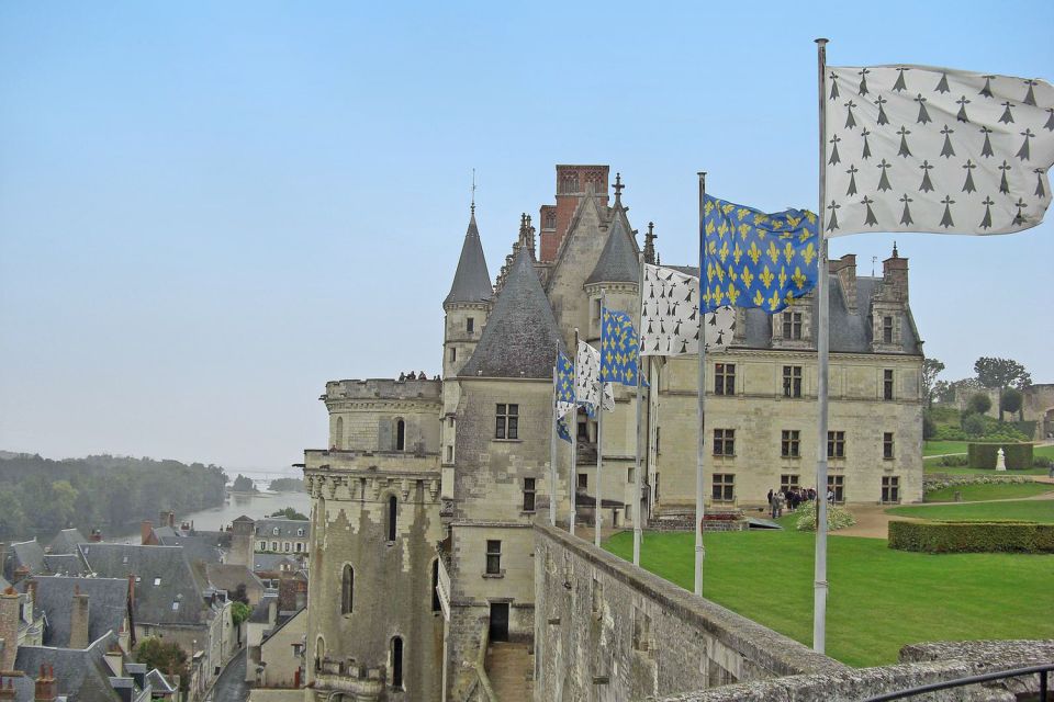 From Paris: Small-Group Loire Valley Castles Full-Day Tour - Full Itinerary and Castle Visits
