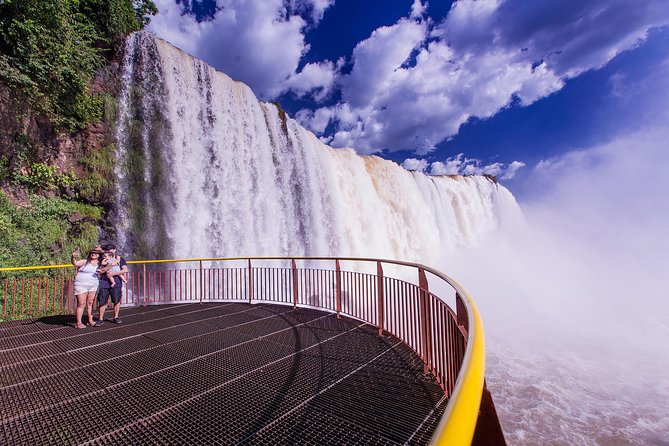 Full Day Iguassu Falls Both Sides - Brazil and Argentina - Common questions