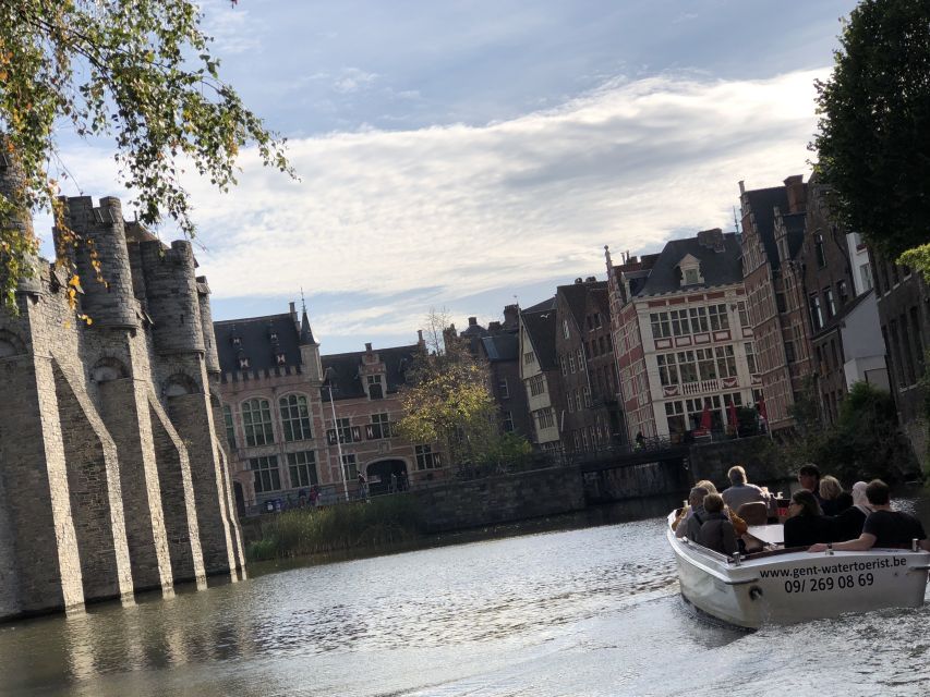 Ghent: 40-Minute Historical Boat Tour of City Center - Accessibility and Reviews