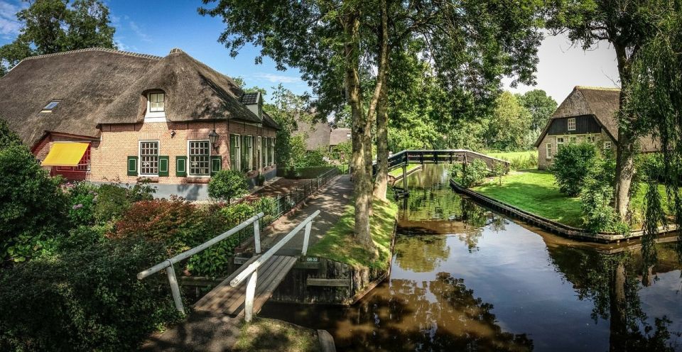 Giethoorn Sightseeing Tour From Amsterdam - Itinerary Highlights