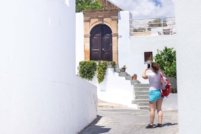 Guided Tour of Lindos & Rhodes City Highlights - Rhodes Old Town Exploration