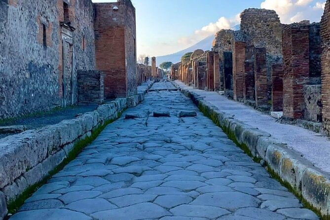 Guided Tour of Pompeii - Skip the Line Entrance - Common questions