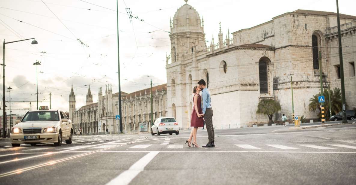 Lisbon: Photo Shoot With a Private Vacation Photographer - Important Information