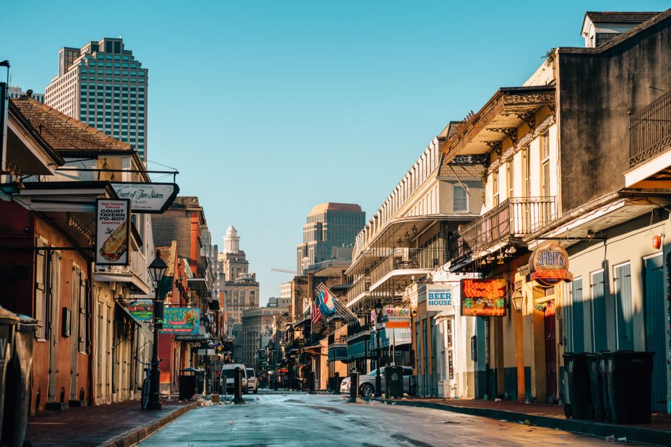 New Orleans: French Quarter Photo Shoot and Walking Tour - What to Bring