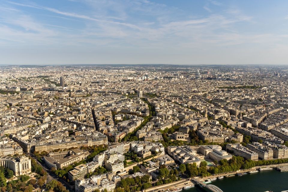 Paris: Eiffel Tower Guided Tour and Seine River Cruise - Important Visitor Information