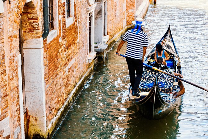 Private Guided Tour: Venice Gondola Ride Including the Grand Canal - Cancellation Policy Details