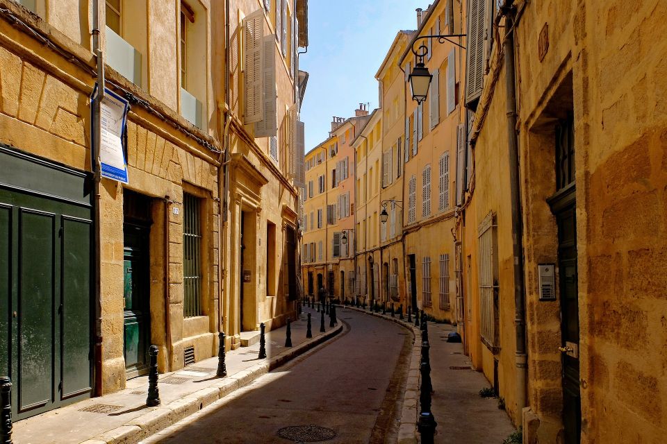 Private Guided Walking Tour of Aix En Provence and Marseille - Marseille Tour