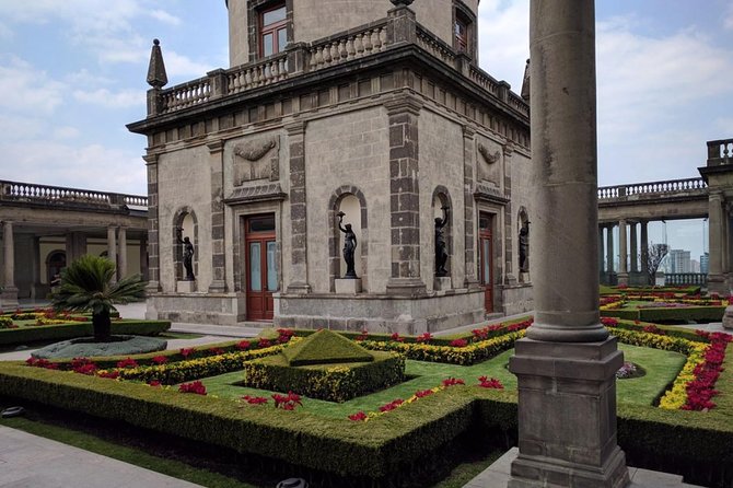 Private Walking Tour Anthropology Museum & Chapultepec Castle - Cultural Experience and Tour Guides