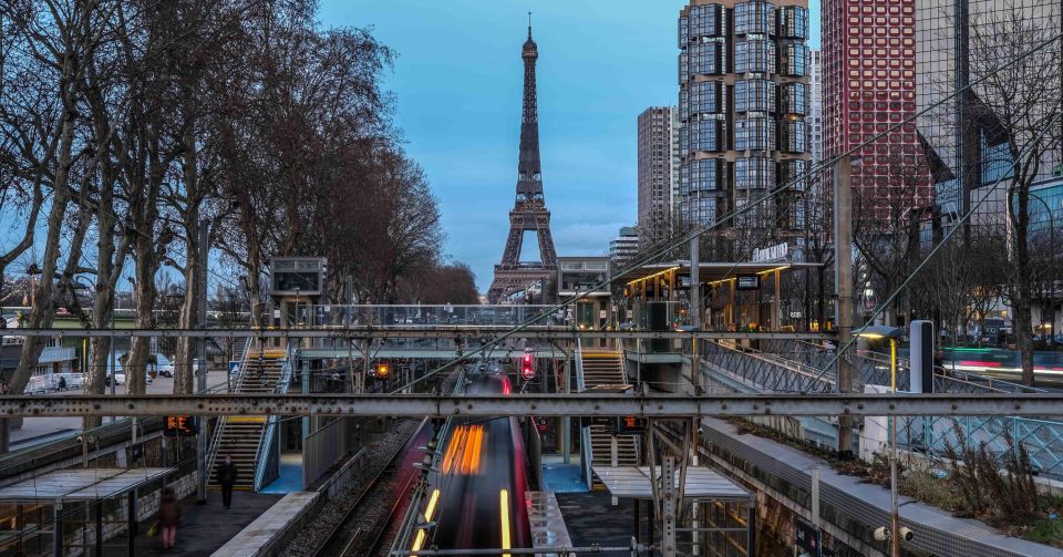 Railway or Bus Station: Private Transfer in Paris - Inclusions and Booking Instructions