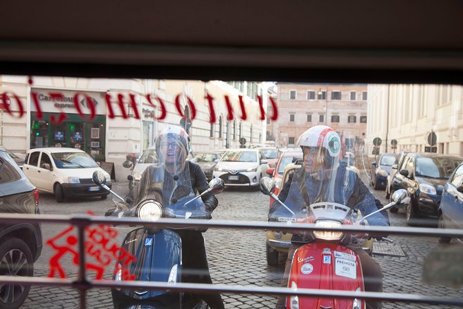 Romes Highlights by Vespa Scooter Private Tour - Benefits of Vespa Tours