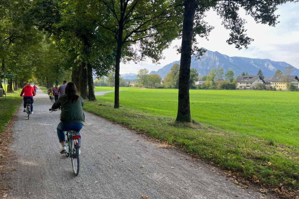 Salzburg and Surrounds: Private Scenic Bike Tour - Seamless Cycling Experience in Salzburg