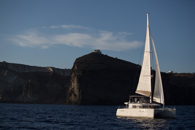 Santorini Caldera Gold Day Cruise With BBQ on Board and Open Bar - Reviews and Testimonials