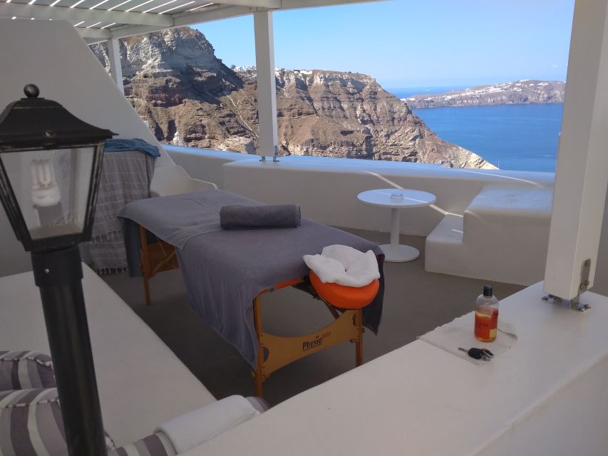 Santorini: Mobile Massage at Your Hotel Suite or Villa - Meeting Point Information
