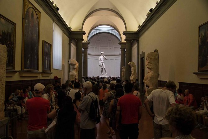 Skip-The-Line -The DAVID- Accademia Gallery Guided Group 12 Pax - Tour Guide Expertise