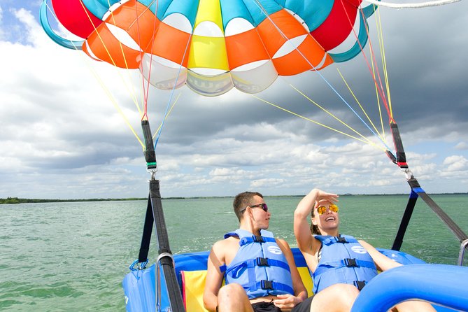 Skyrider Parasailing Tour With Panoramic View of Cancun - Common questions