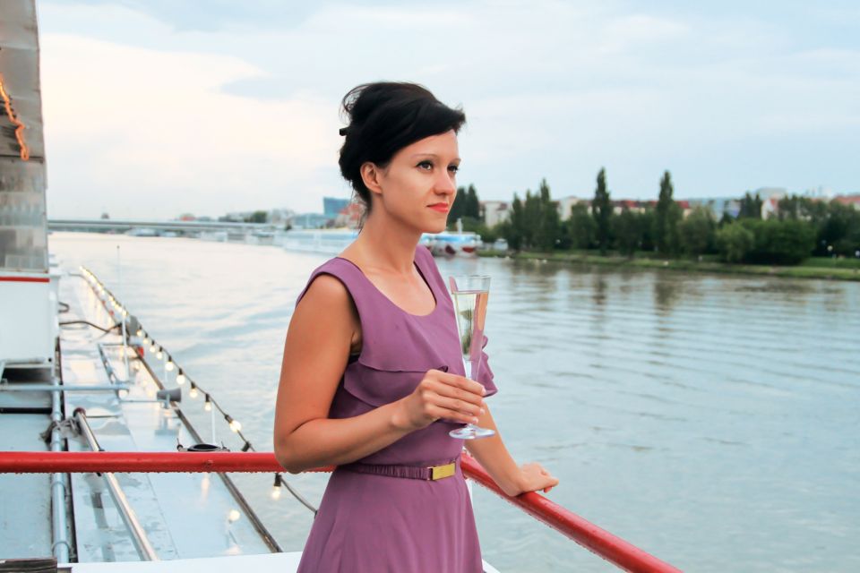 Vienna: Evening Cruise Along The Danube - Location and Activity Details