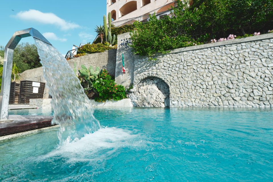Amalfi Coast: Exclusive Jacuzzi With Champagne and Meal Pack - Experience Description and Premium Offerings
