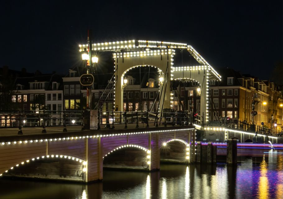 Amsterdam: Canal Cruise in German With Unlimited Drinks - Inclusions