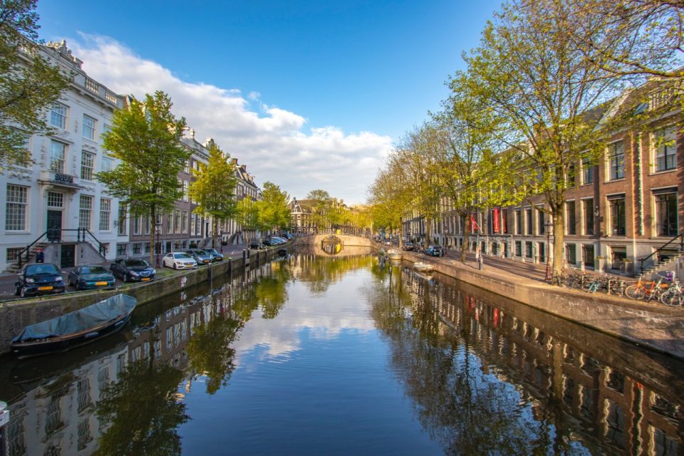 Amsterdam: Capture the Most Photogenic Spots With a Local - Common questions