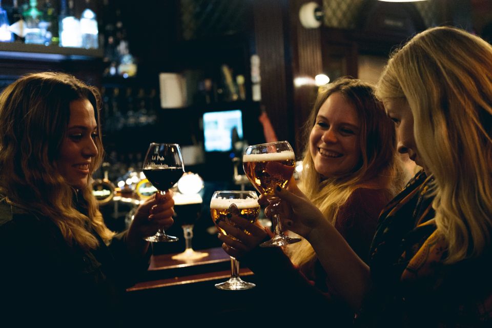 Amsterdam: Drinks & Bites Private Tour - Customer Reviews