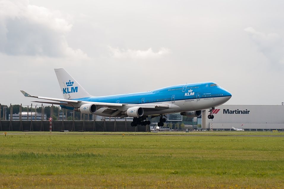 Amsterdam Private Departure Transfer to Schiphol Airport - Transfer Service Specifics