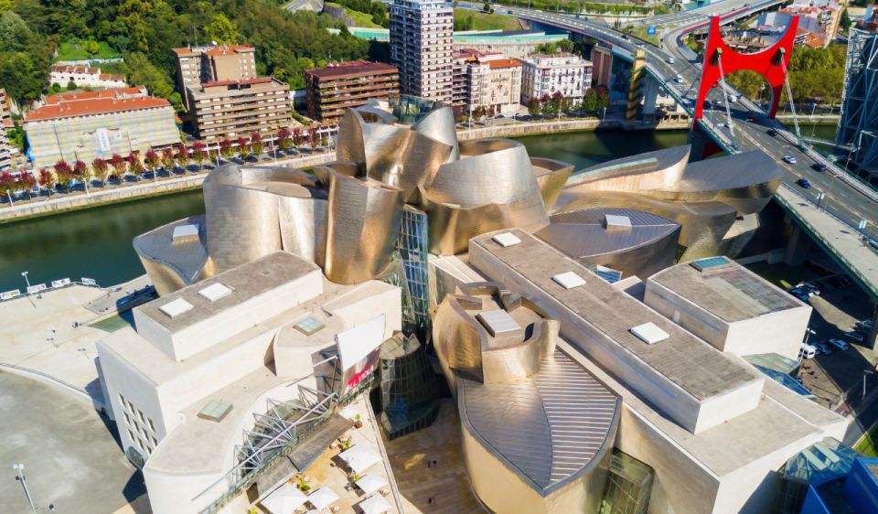 Bilbao & Guggenheim Private Walking Tour From Hotel/Center - Highlighted Attractions