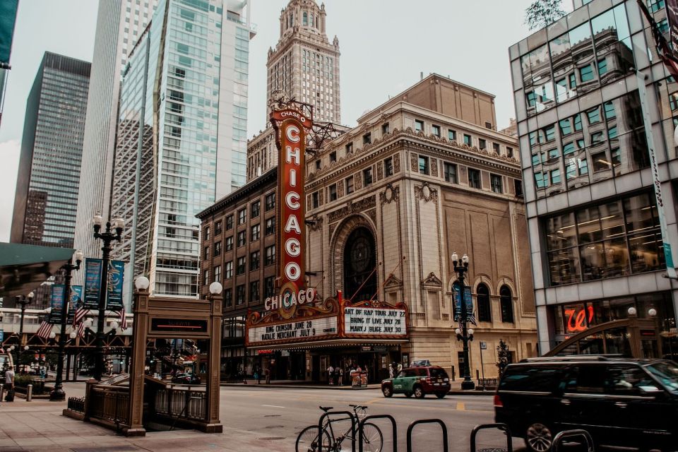 Chicago: Must-Sees & Hidden Gems In-App Audio Tour (ENG) - Price and Additional Details