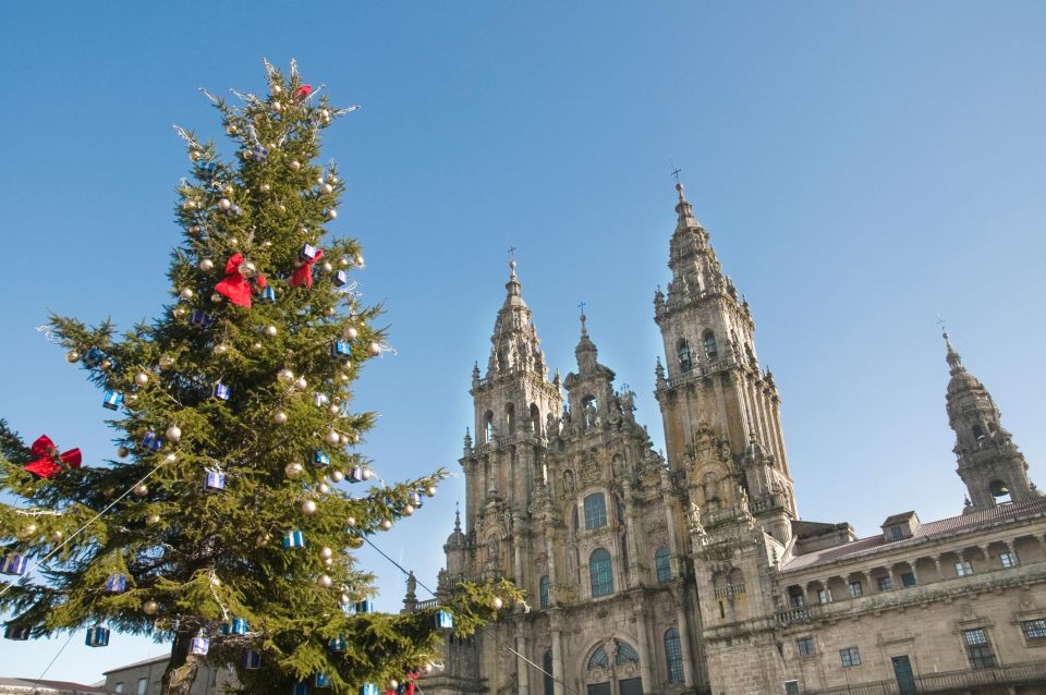 Christmas Enchantment: Walking Tour in Compostela - Inclusions Provided