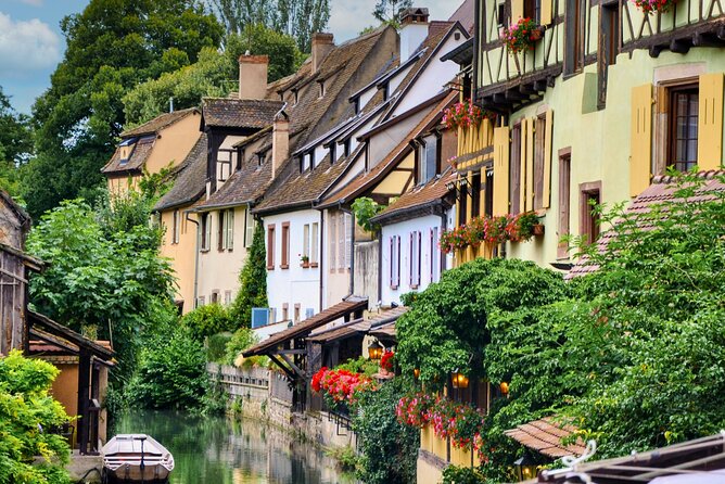 Colmar Scavenger Hunt and Sights Self-Guided Tour - Self-Guided Experience Tips