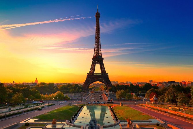 Departure Transfer From Paris to Paris Airport CDG in Private Van - Booking and Pricing Details