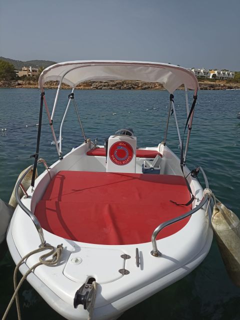 Discover the Ibiza Beaches on a Boat Without License 8H - Inclusions in the Package