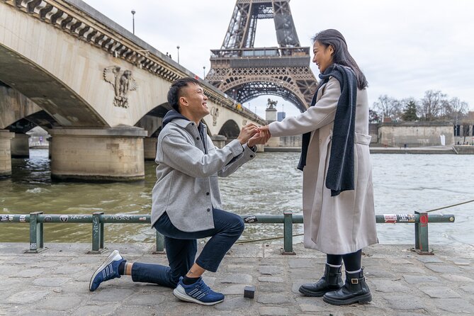 Eiffel and La Seine Photo Shoot - Paris Photographer - Contact and Copyright Details