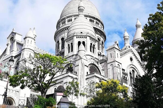 Explore Bohemian Montmartre: Private Half-Day Walking Tour - Cancellation Policy