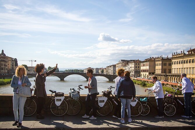 Florence Vintage Bike Tour Featuring Gelato Tasting - Common questions