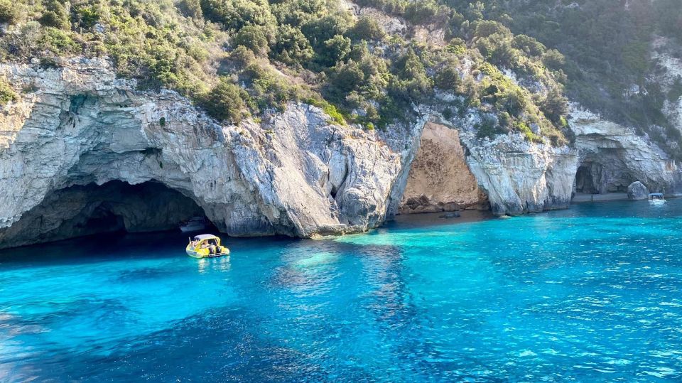 From Lefkimmi: Paxos, Antipaxos & Blue Caves Speedboat Tour - Important Information and Recommendations
