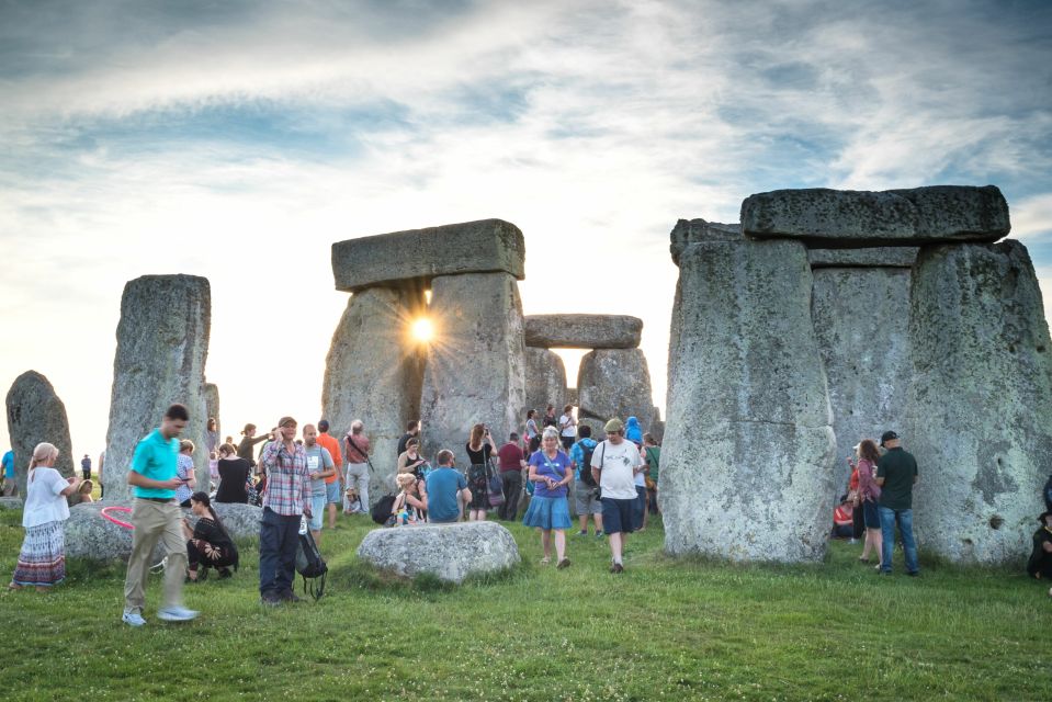 From London: Windsor, Stonehenge, & Salisbury Cathedral Trip - Preparing for Your Visit