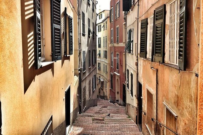 Genoa Walking Tour: Discover Hidden Treasures and Street Food - Visitor Testimonials