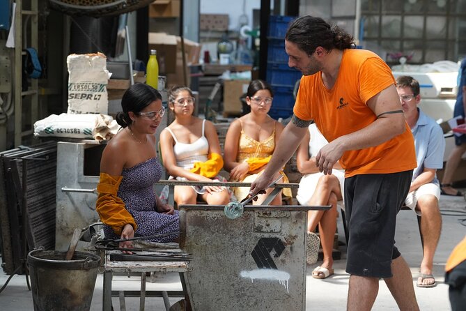 Glassblowing Beginners Class in Murano - Workshop Location and Accessibility