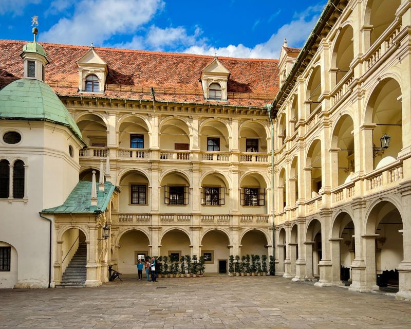 Graz: Tour With Private Guide - Additional Information