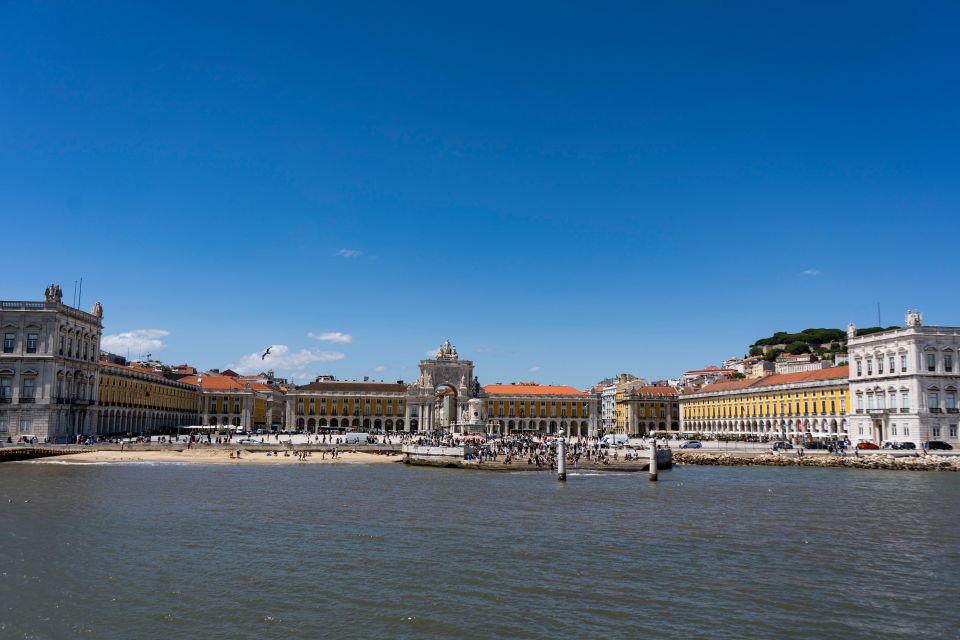 Group Sailing Tour of Lisbon - Provider