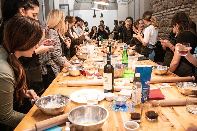 Kitchen of Mamma: Pasta Cooking Class With Market Visit in Rome - Traveler Reviews