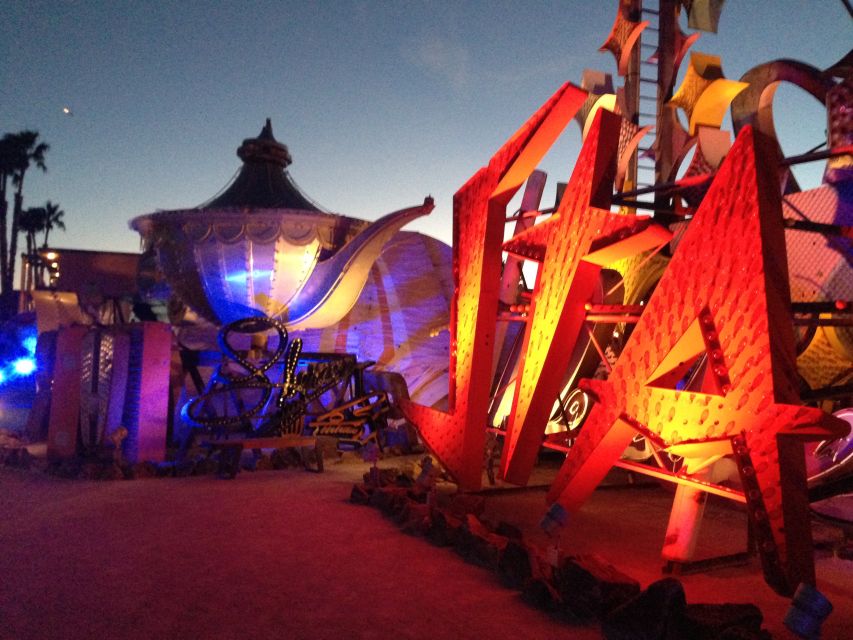 Las Vegas: Night Helicopter Flight and Neon Museum Tour - Reviews