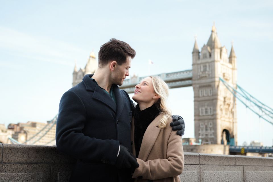 London: Professional Photoshoot at Tower Bridge - Inclusions and Customer Testimonials