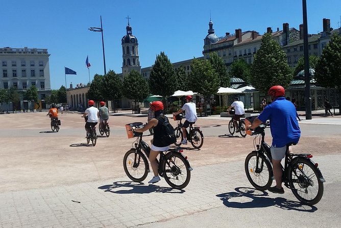 Lyon Small-Group Guided Electric Bike Tour With a Local Guide - Lowest Price Guarantee