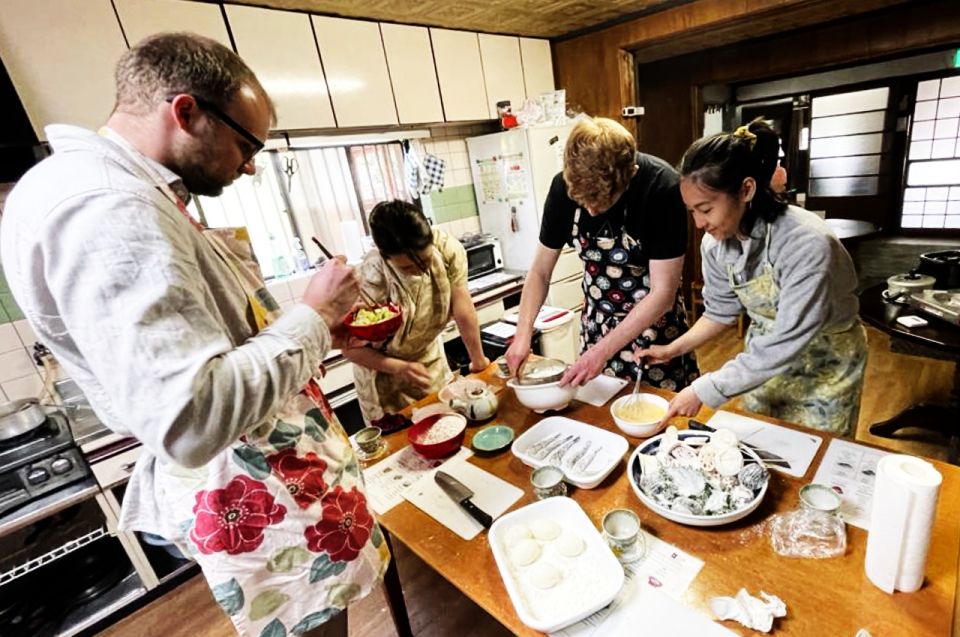 Osaka Authentic Tempura & Miso Soup Japan Cooking Class - Customer Reviews